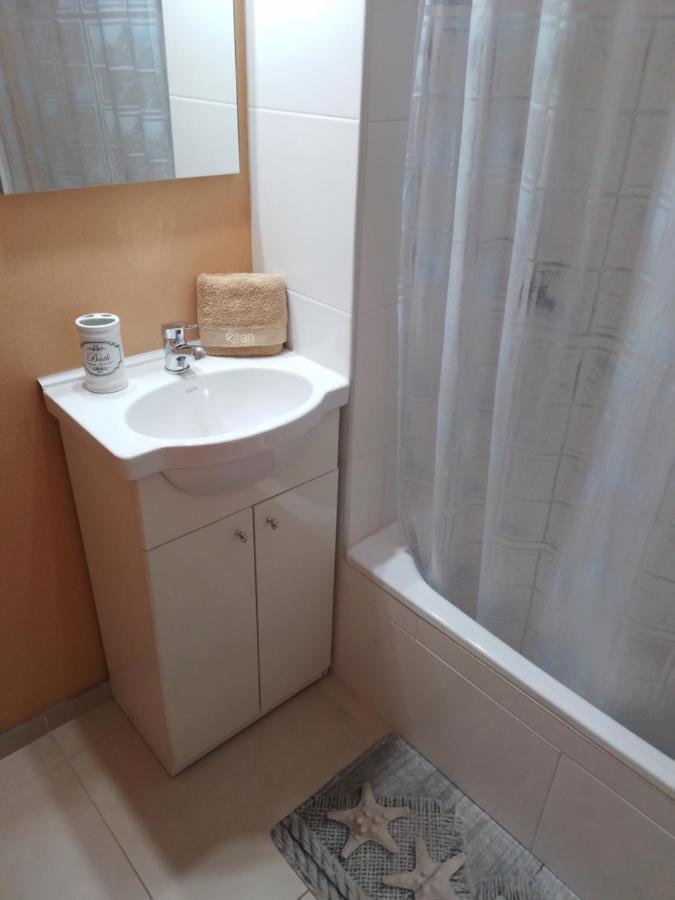 Departamento Centrico Krenn Apartment Ushuaia Luaran gambar